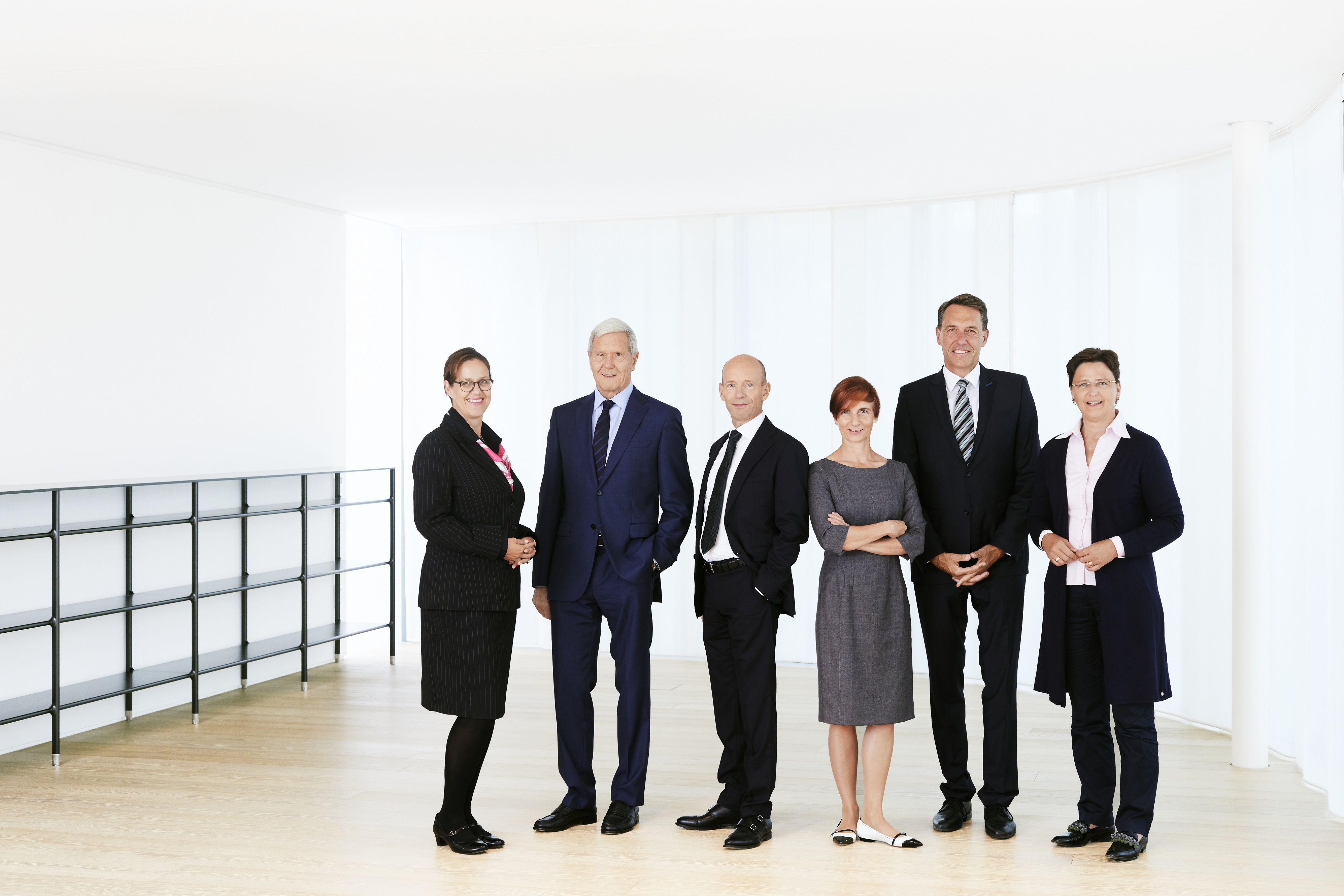 From left: v.l.n.r.: Alexandra Mayr, Dr. Gerhard Wirth (Chairman), Markus Schetter, Susanne Müller-Schöll, Prof. Dr. Kai-Uwe Marten, Uta-Micaela Dürig Board of Trustees