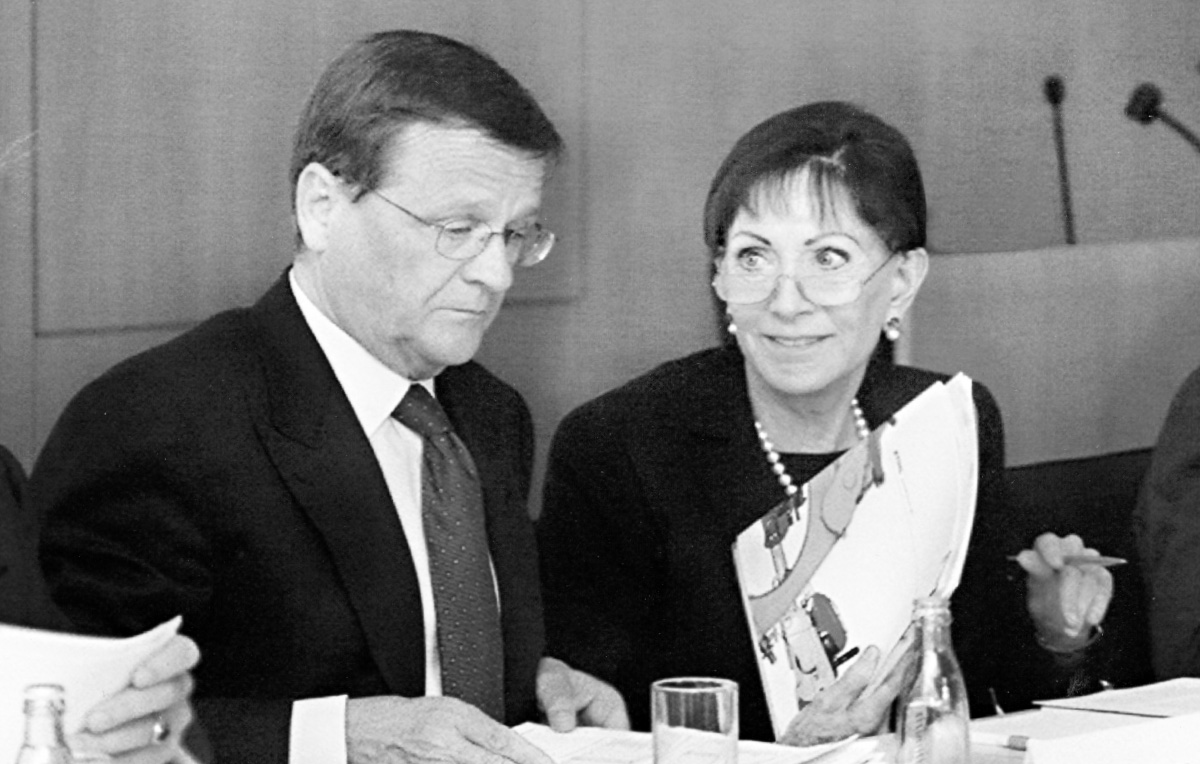 Eva Mayr Stihl and her husband Robert Mayr set up their private foundation in 1986. They were members of the STIHL executive board for many years. Eva Mayr Stihl und ihr Mann Robert Mayr