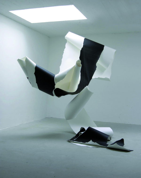 Arbeit der Hauptstipendiatin Angela Glajcar aus Papier