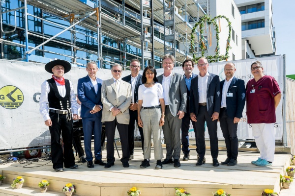 Topping-out ceremony at the Stuttgart Clinic
